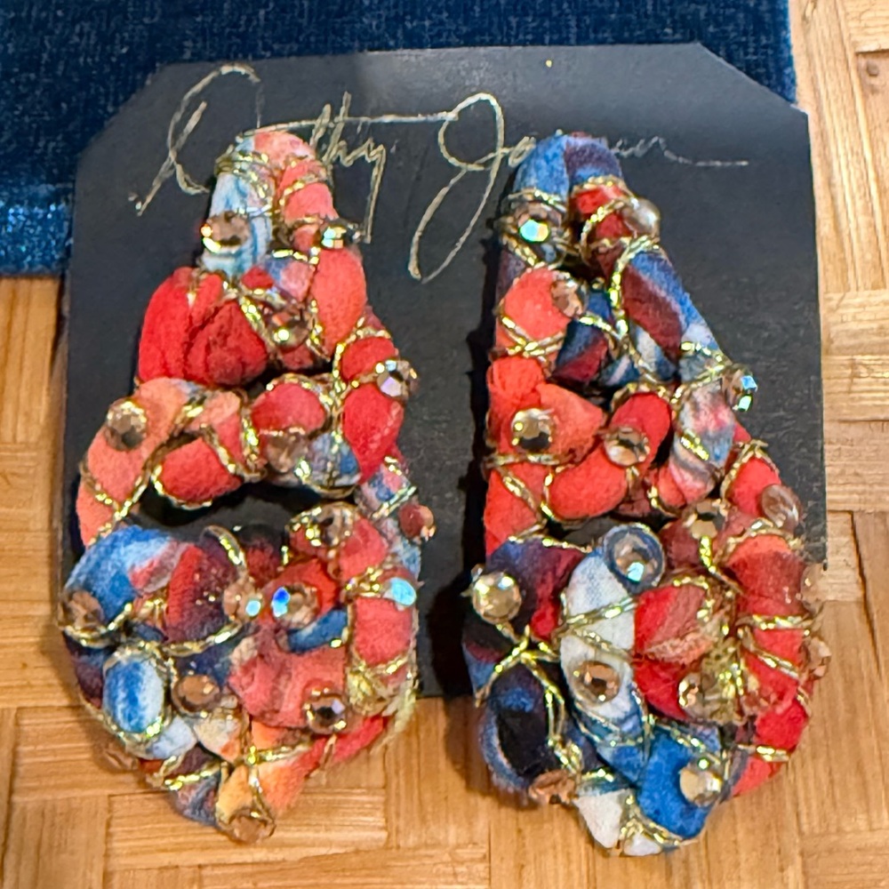 Vintage Colorful Fabric Woven Earrings with Gold Wire Accents And Stones NWT